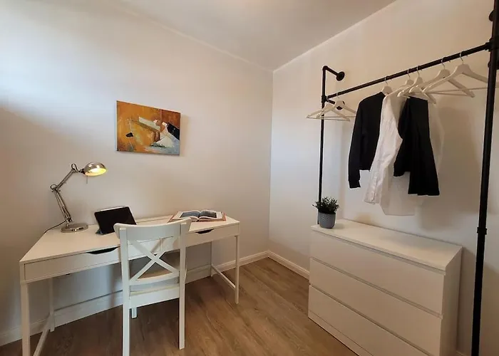 Mit Blick In Den Emsseepark 아파트